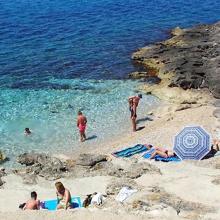 Apartments With A Parking Space Ivan Dolac, Hvar - 8753 المظهر الخارجي الصورة