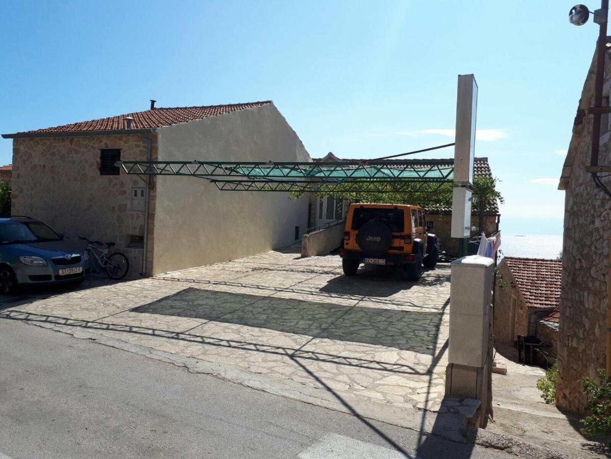 Apartments With A Parking Space Ivan Dolac, Hvar - 8753 المظهر الخارجي الصورة